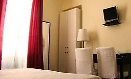 ベッド・アンド・ブレックファスト At Your Place ローマ