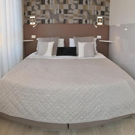 Bed and breakfast At Your Place Roma